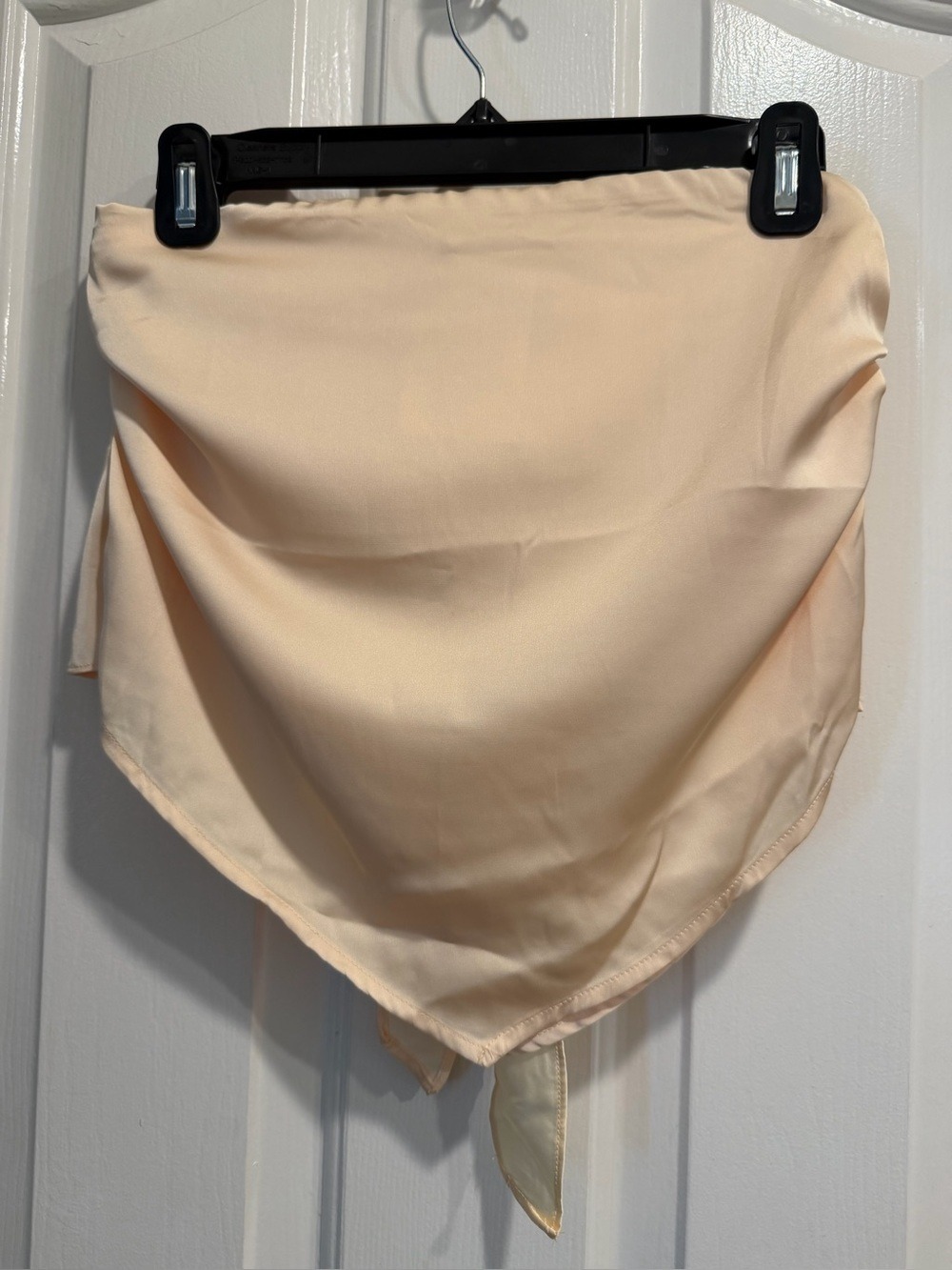 Silky Strapless Handkerchief Tube Top Creamy Butter - Picture 3 of 5